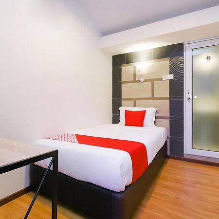 Oyo 1023 La Mirina Boutique Inn Ngoại thất bức ảnh