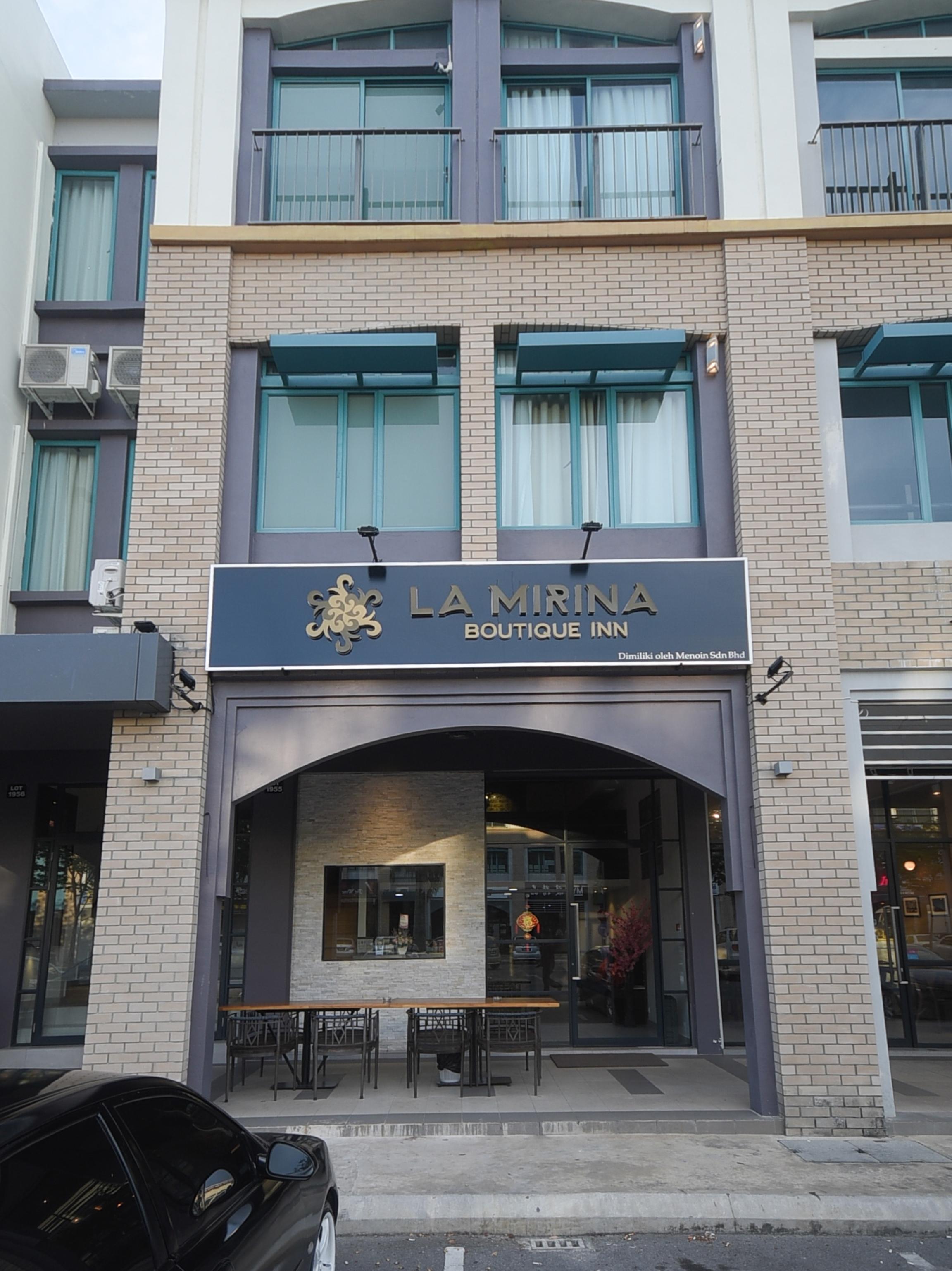 Oyo 1023 La Mirina Boutique Inn Ngoại thất bức ảnh