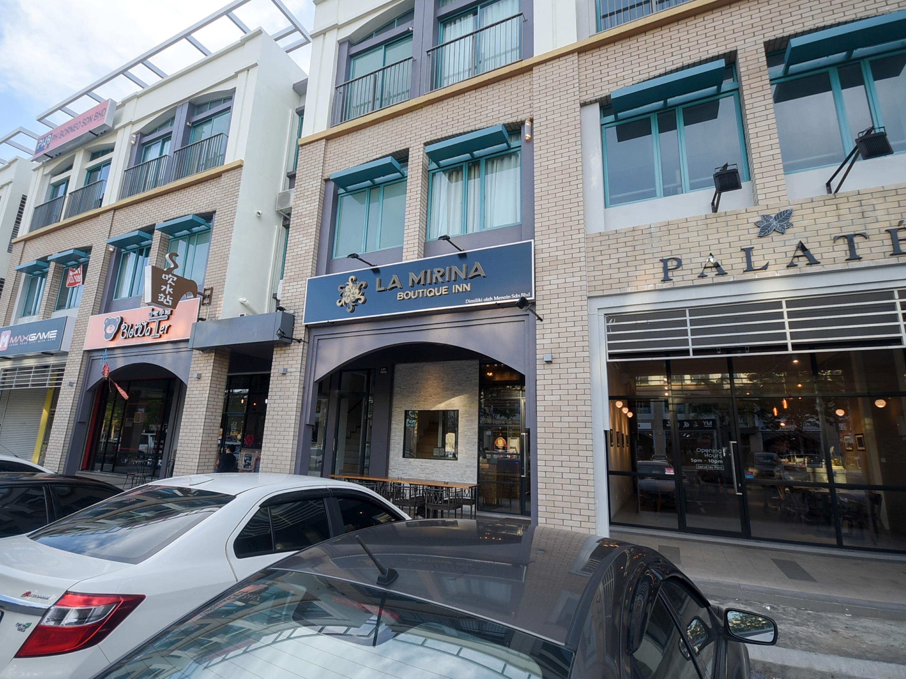 Oyo 1023 La Mirina Boutique Inn Ngoại thất bức ảnh