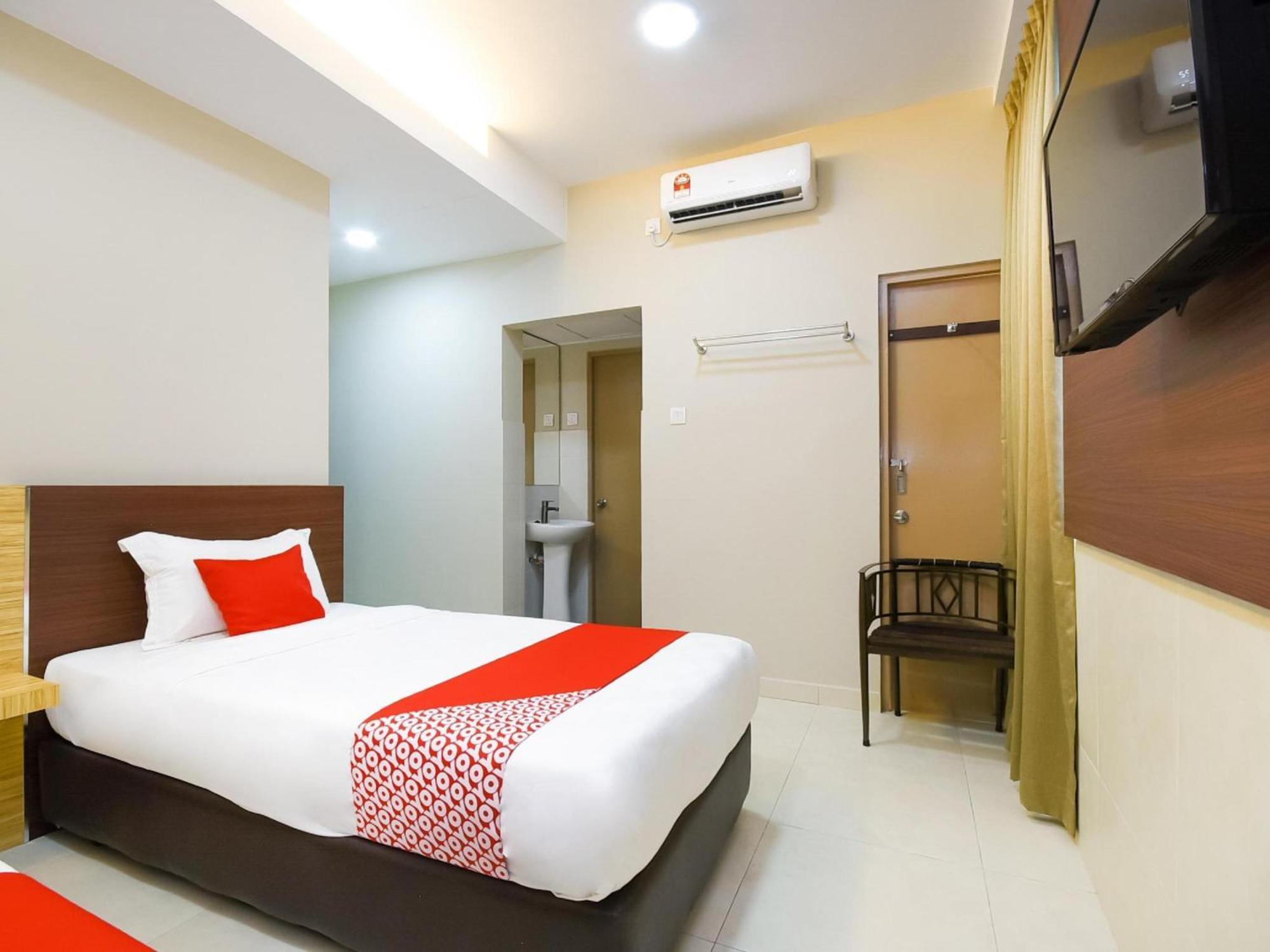 Oyo 1023 La Mirina Boutique Inn Ngoại thất bức ảnh