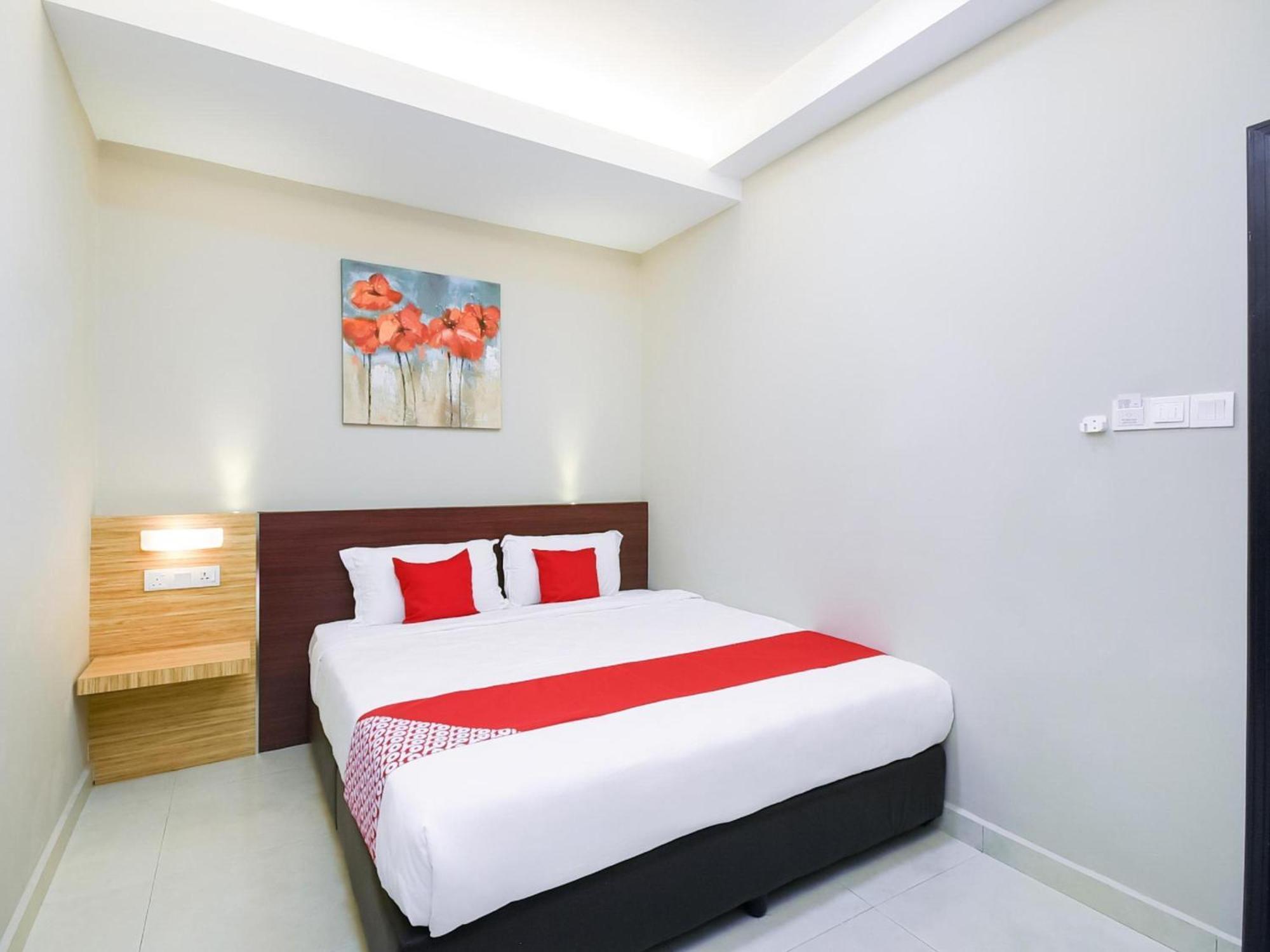 Oyo 1023 La Mirina Boutique Inn Ngoại thất bức ảnh